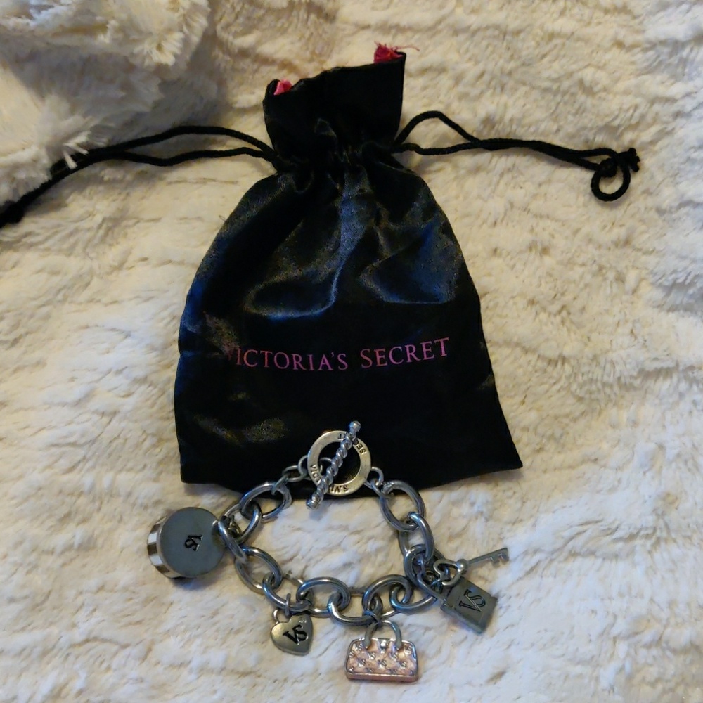 Victoria's Secret Pandora style bracelet